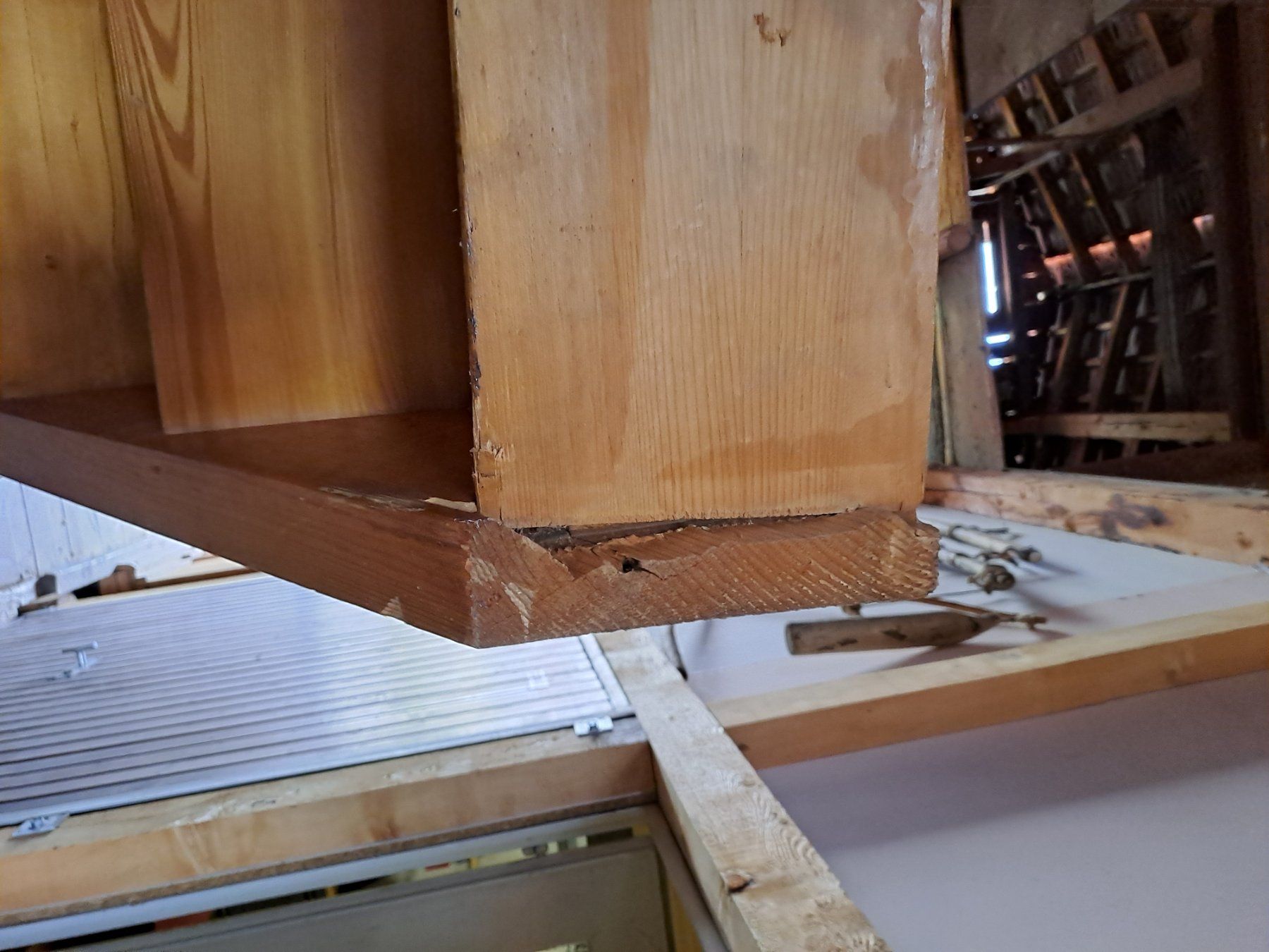 Treppen: Holztreppe – Gebraucht aus Sedrun von placi13. 6