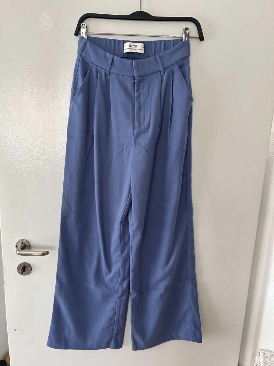 Hollister Pantaloni: Hollister Hosenpacket – Usato da Zürich venduto da del_2dkl 1