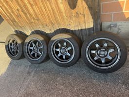Rota K7 9x15" ET36 4x100 Felgen mit gebrauchten Semislicks, 