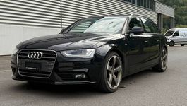 Audi A4 Avant 2.0 TDI quattro S-line 