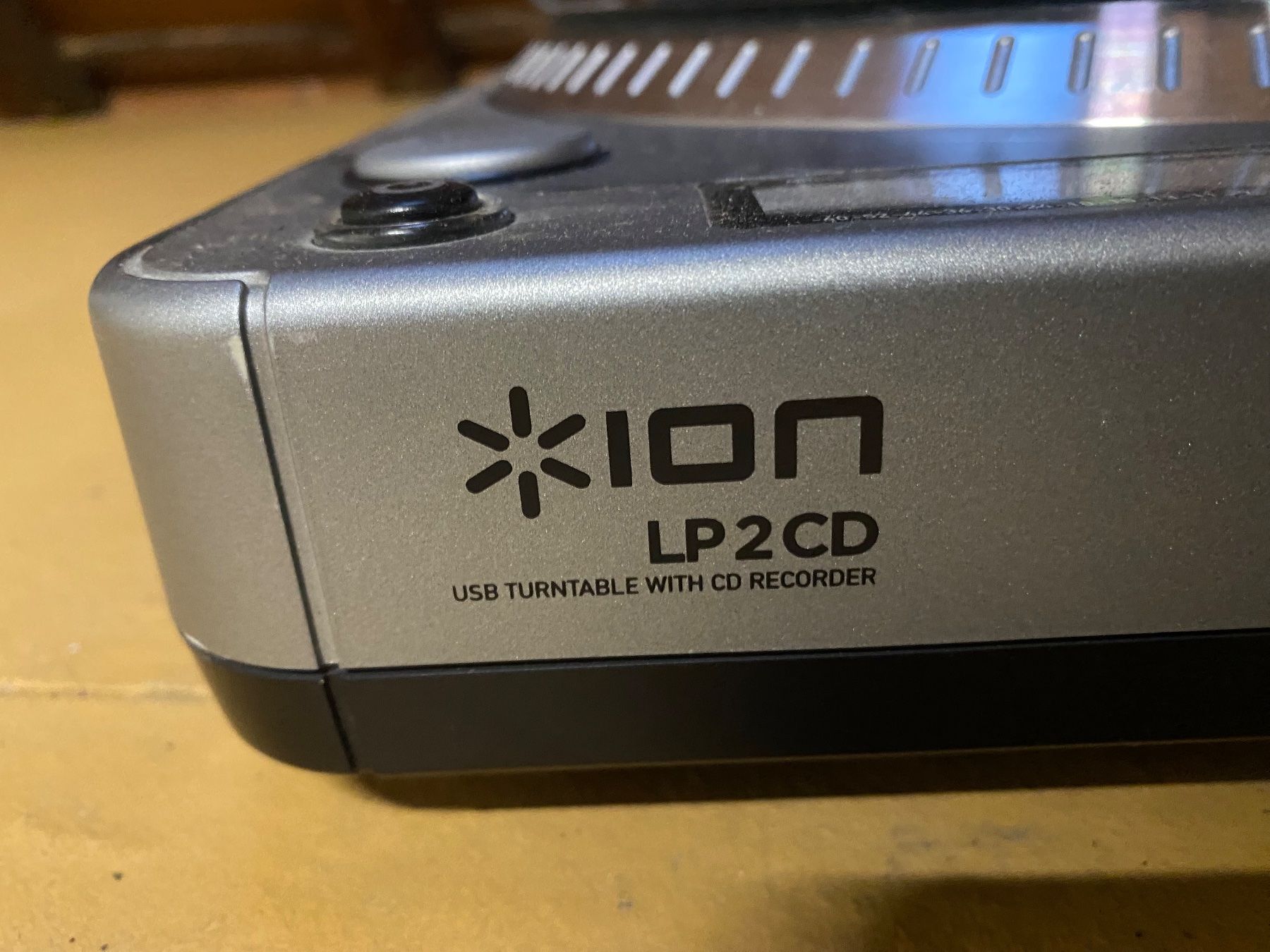 Tourne-disques: ION LP 2 CD USB TURNTABLE WITH CD RECORDER – D'occasion à Zürich par 888simon888 3