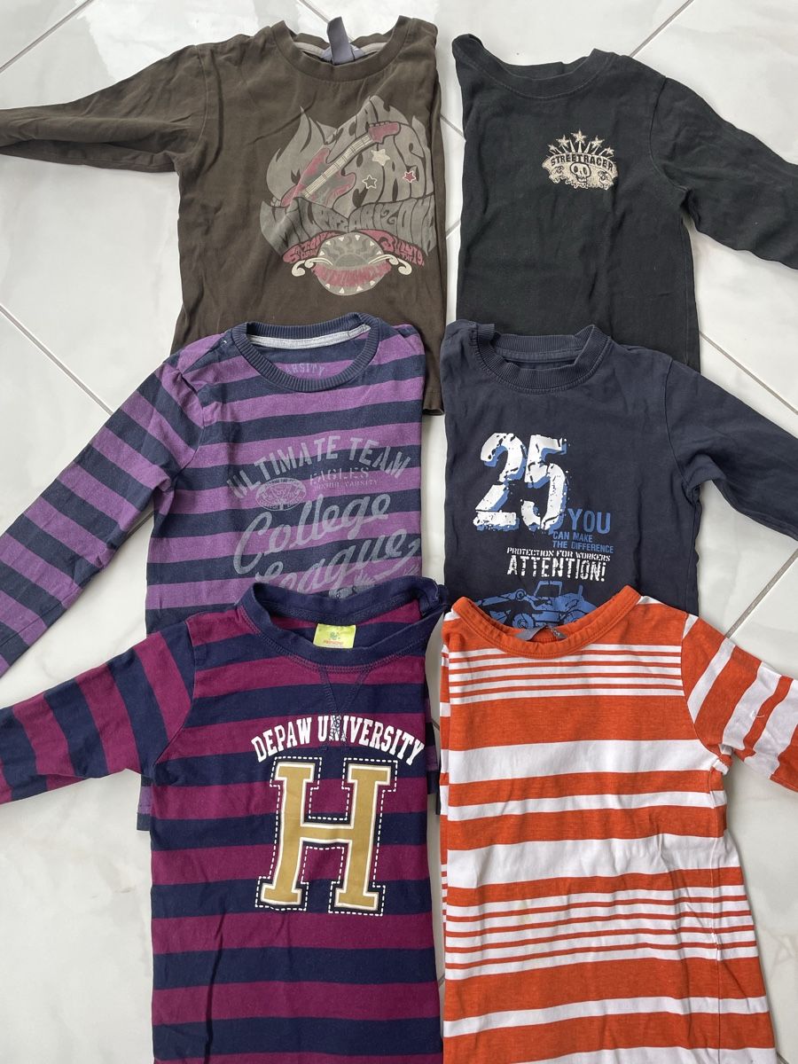 Lotti & Set di vestiti: Pullover Jacke Oberteile Gr 98/104 – Usato da Kriens venduto da boramisch 1