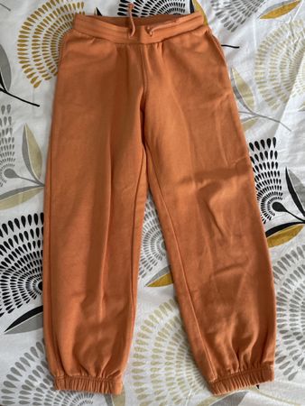 Pantalon taille 122