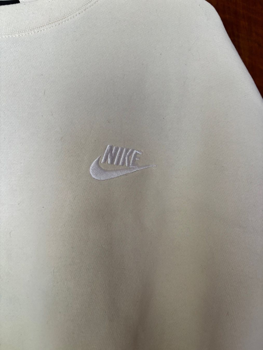 Nike Maglioni & Felpe: Sweat Nike jaune claire – Usato da Grand-Lancy venduto da hip_2rbd 2