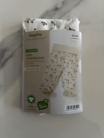 Suesse Baby Jogginghose Lupilu Gr. 62/68 mit Hasen