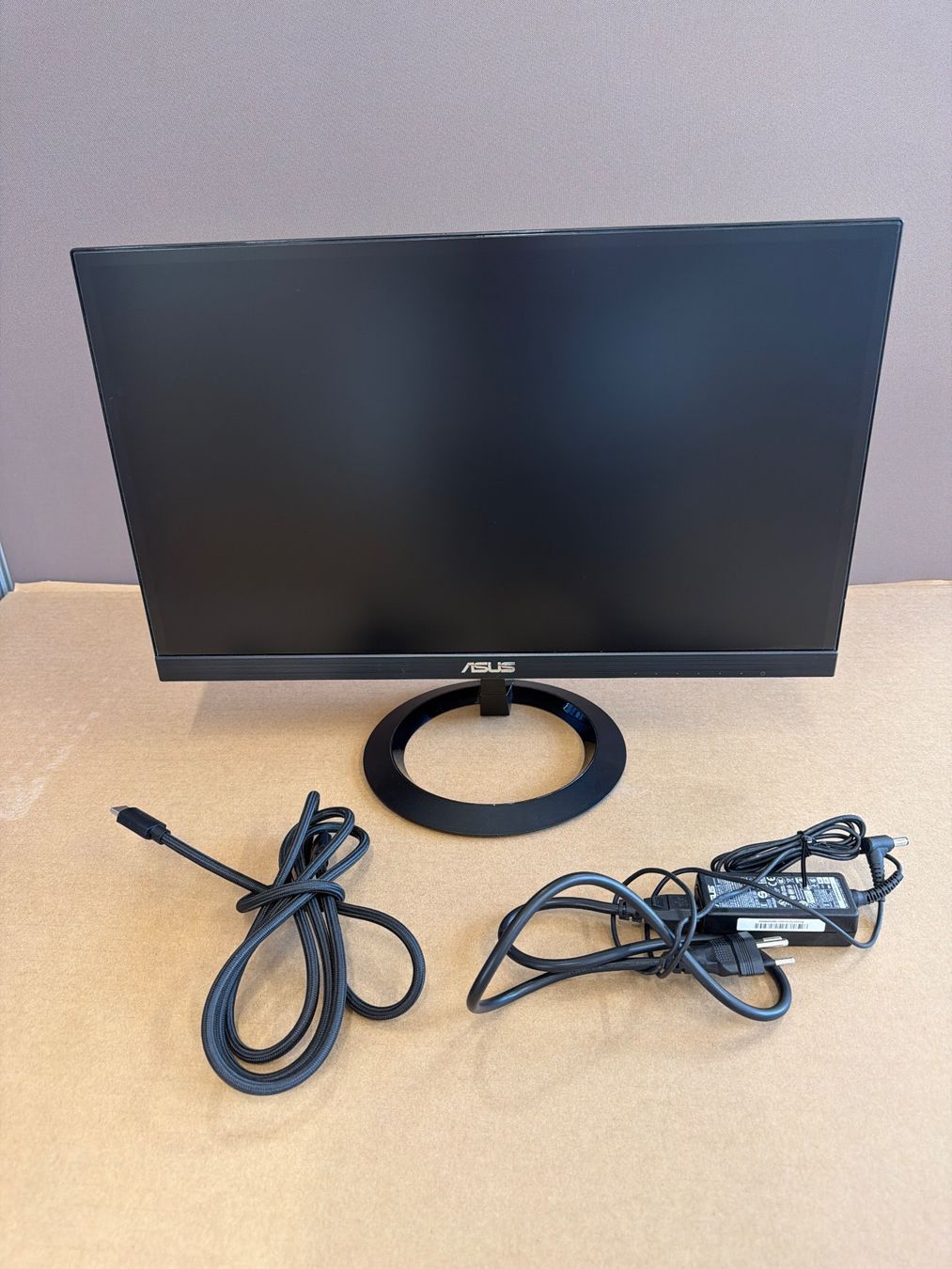Asus Monitor: ASUS VZ229HE 21.5" Monitor – Usato da Dietlikon venduto da ComdatAG