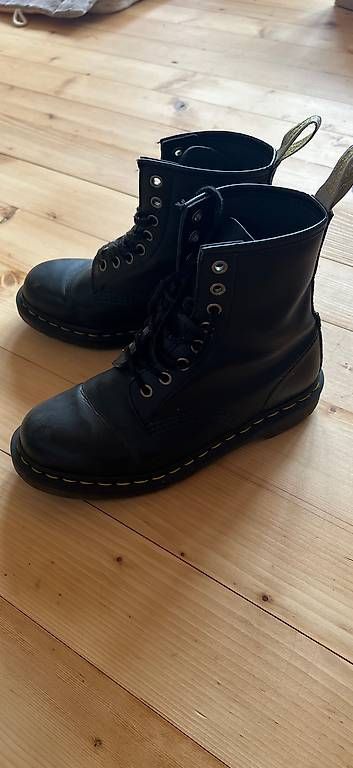 Dr. Martens Scarpe da donna: Dr. Martens Gr. 38 – Usato da Degersheim venduto da Mela.S 1