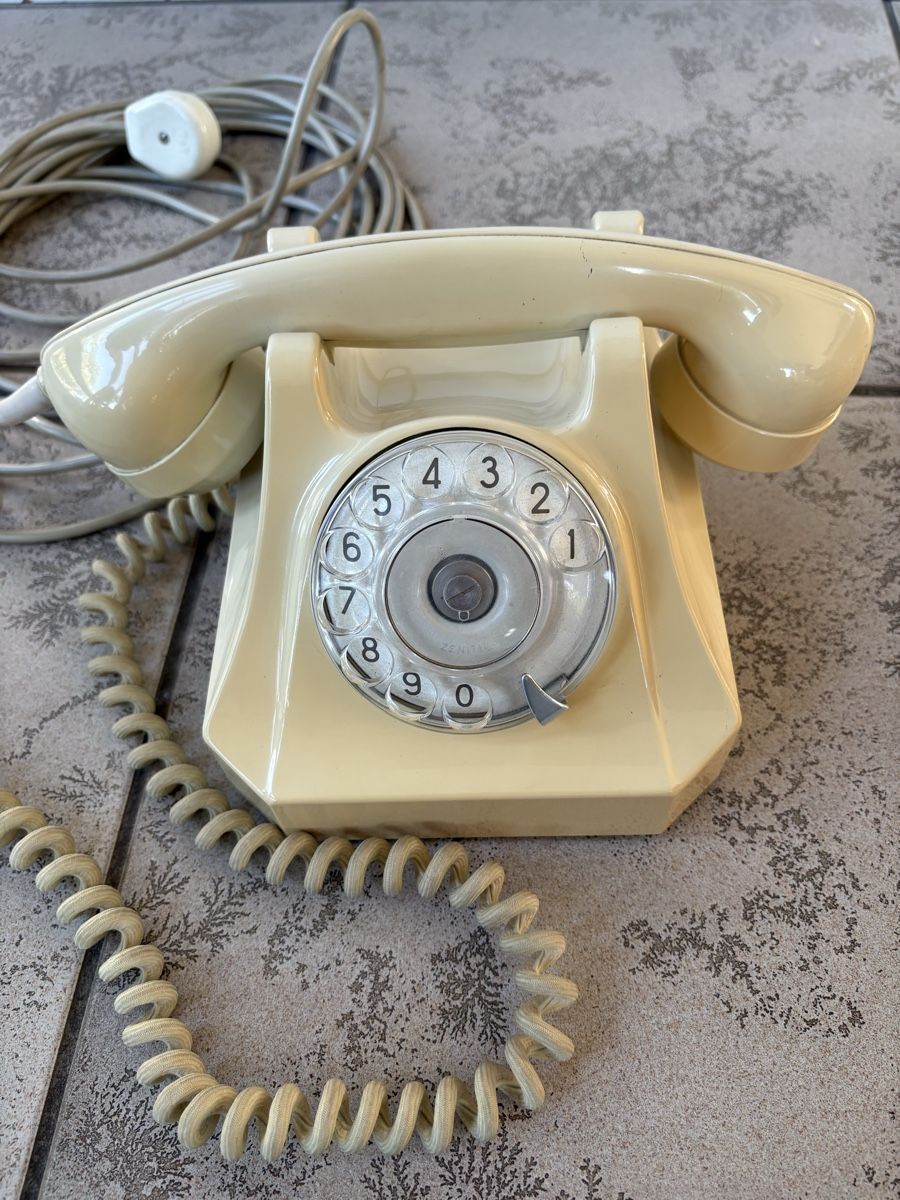 Téléphones: Antikes Telefon – D'occasion à Bühler par rof_w7f2 1