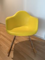 Original Vitra Eames Plastic Armchair RAR Schaukelstuhl – Ge