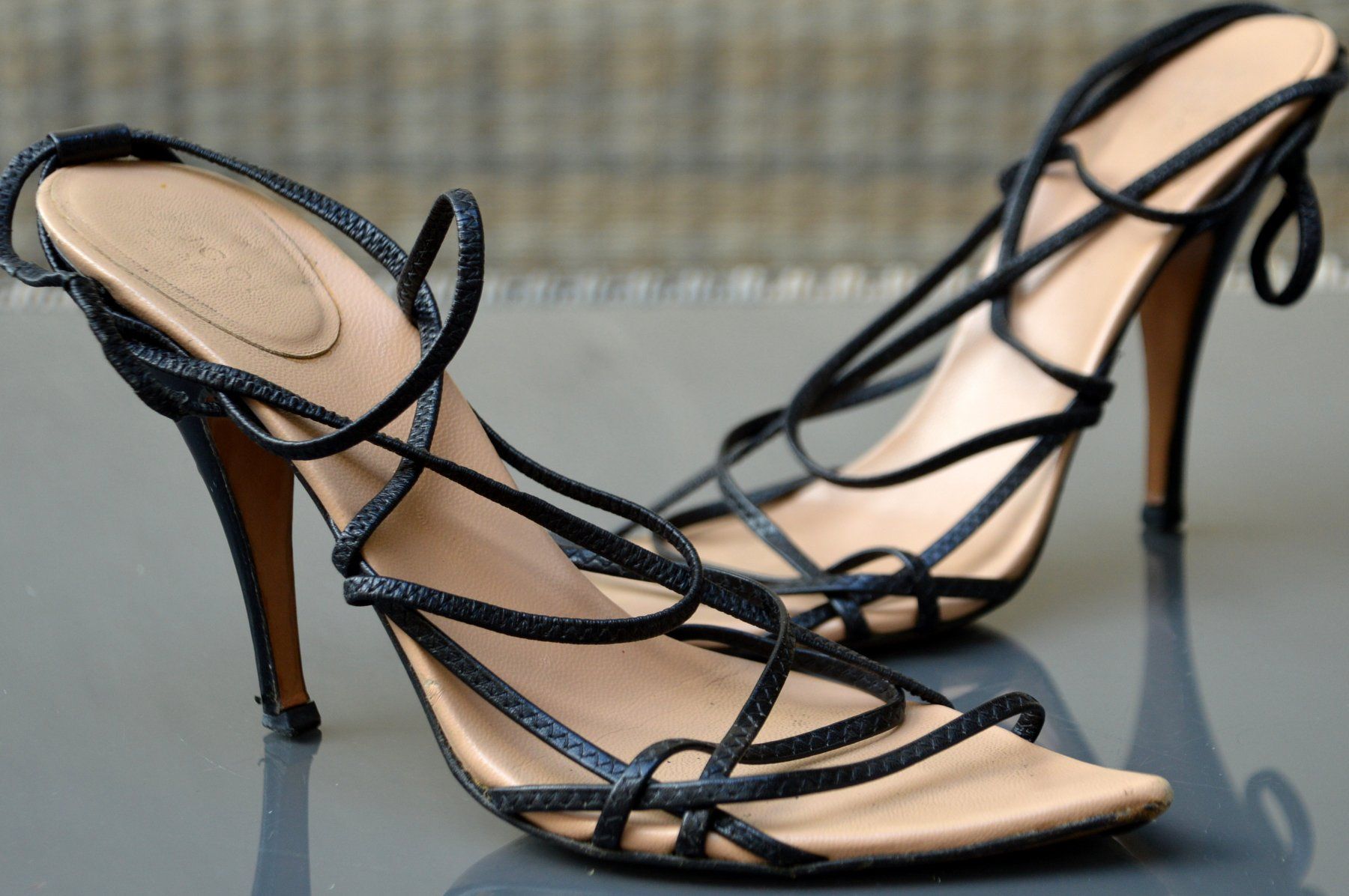 Gucci Damenschuhe: Sandalen / Sandales GUCCI   38,5 – Gebraucht aus Collonges von Auganien 4