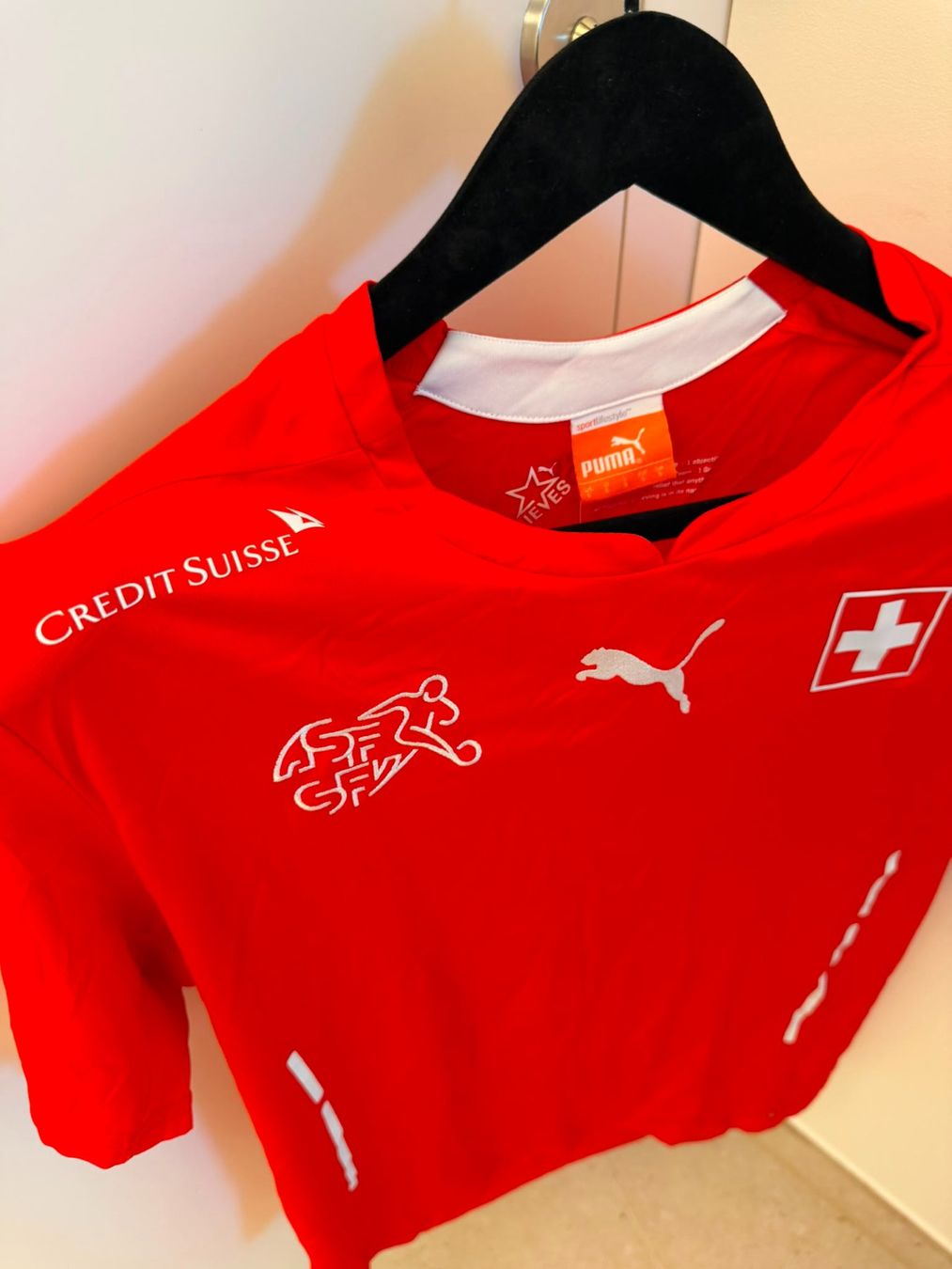Puma Canottiere & Pantaloni: Original Vintage Schweiz Nati Trikot 2006-2008, Size S – Usato da Wilen b. Wollerau venduto da ccgold 1