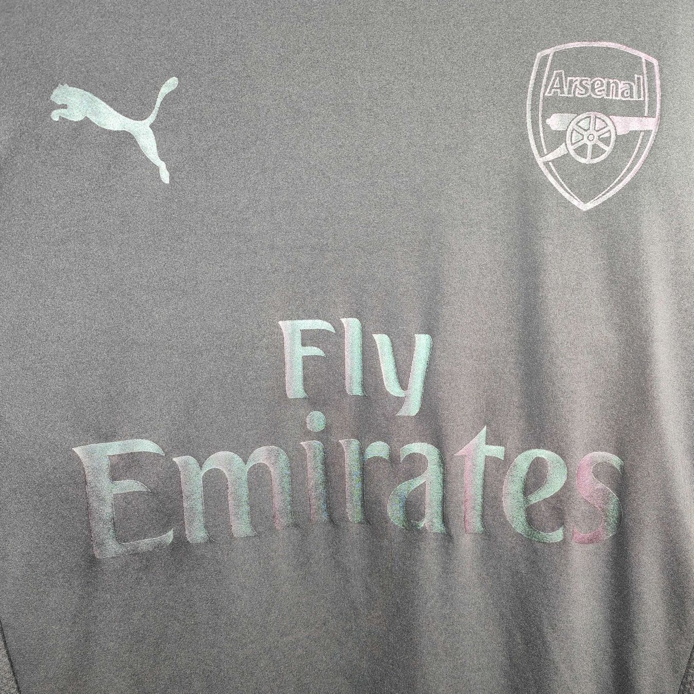 Arsenal Canottiere & Pantaloni: Original 2018-19 Arsenal Training Trikot – Usato da Martigny venduto da eternalpitch 2