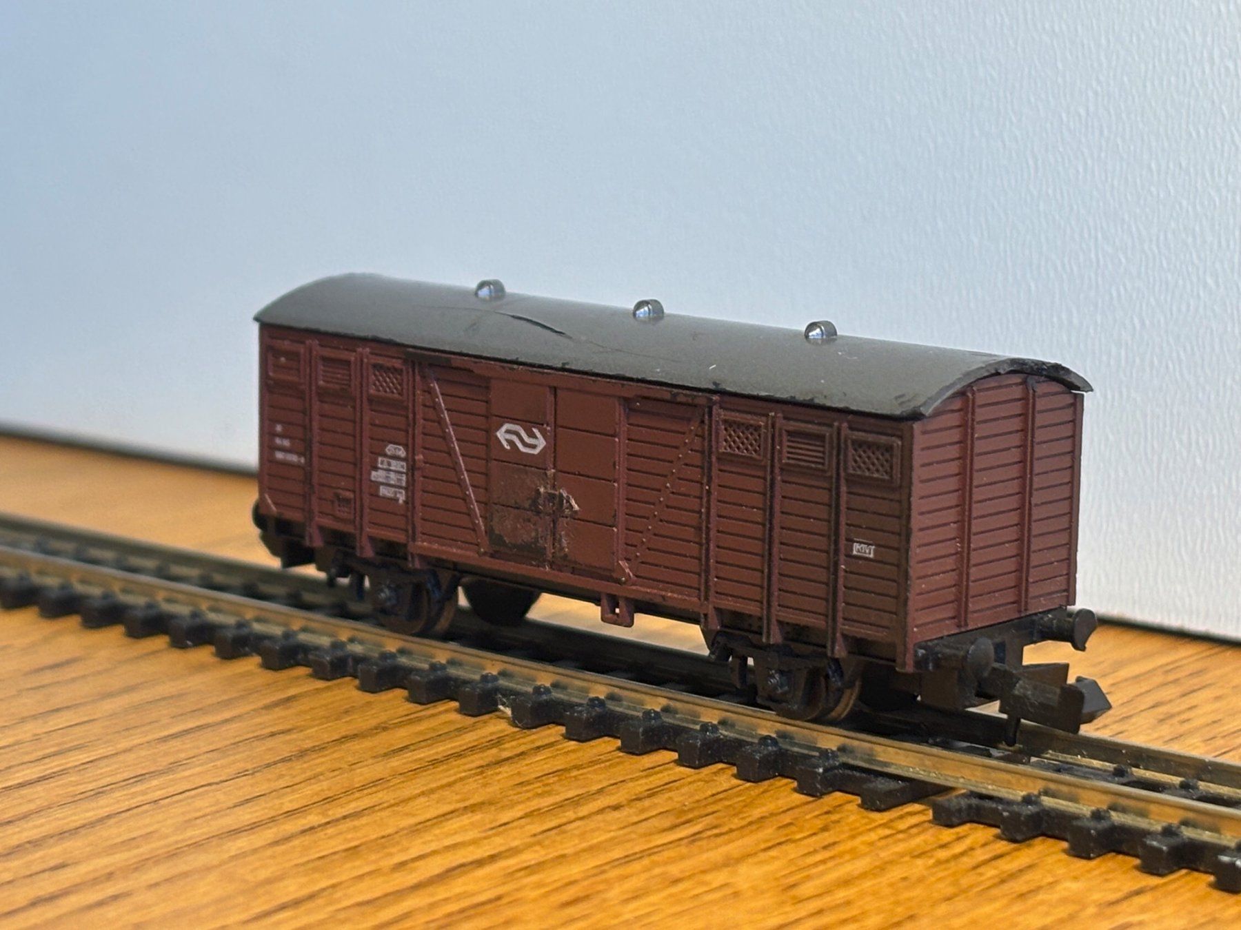 Modellini di ferrovie: e1863: Güterwagen (Spur N) – Usato da Birsfelden venduto da Birs_25