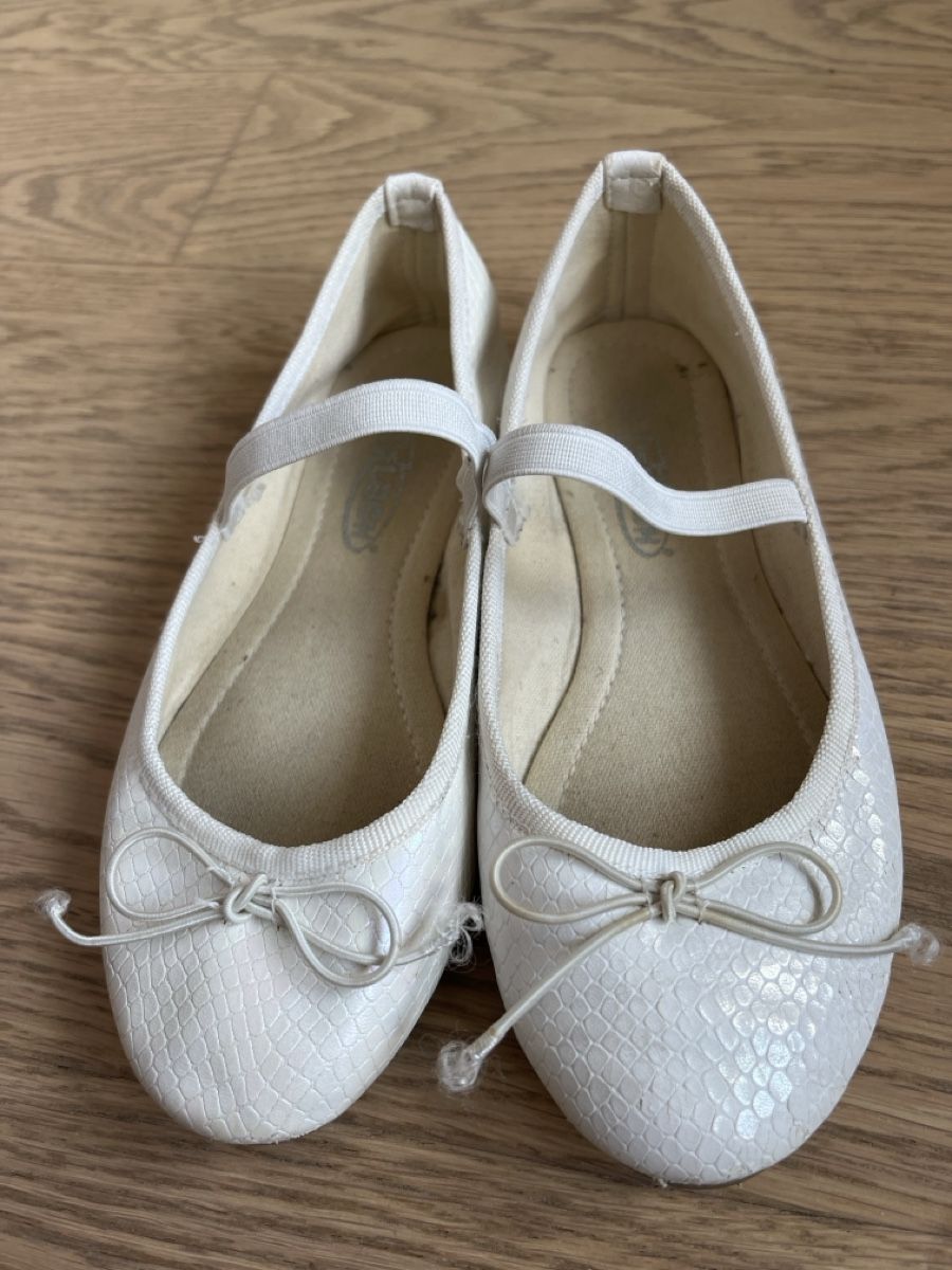 Scarpe per ragazze: Ballerina Flash, 32 – Usato da Worb venduto da Titine79