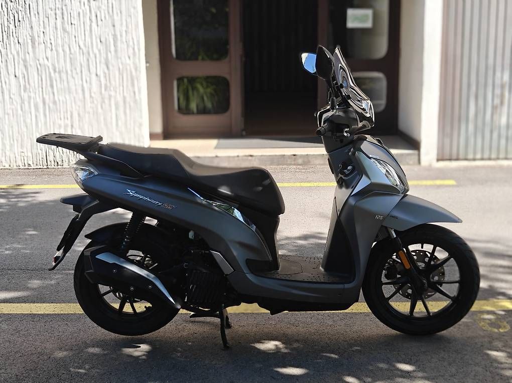 Scooters: À vendre scooter SYM 125 – Gebraucht aus Satigny von Carlos-Atelier