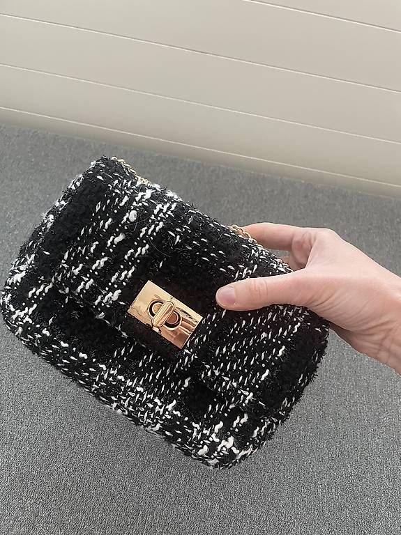 Borse da donna: Die Tasche H&M tweed – Usato da St. Gallen venduto da mpo_5dlc 2