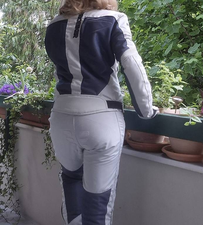 Completi & Tailleur: Motorrad Kombi M 48 probiker – Usato da Arlesheim venduto da Mamamarie 2