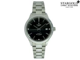 Tudor Style - 	12510