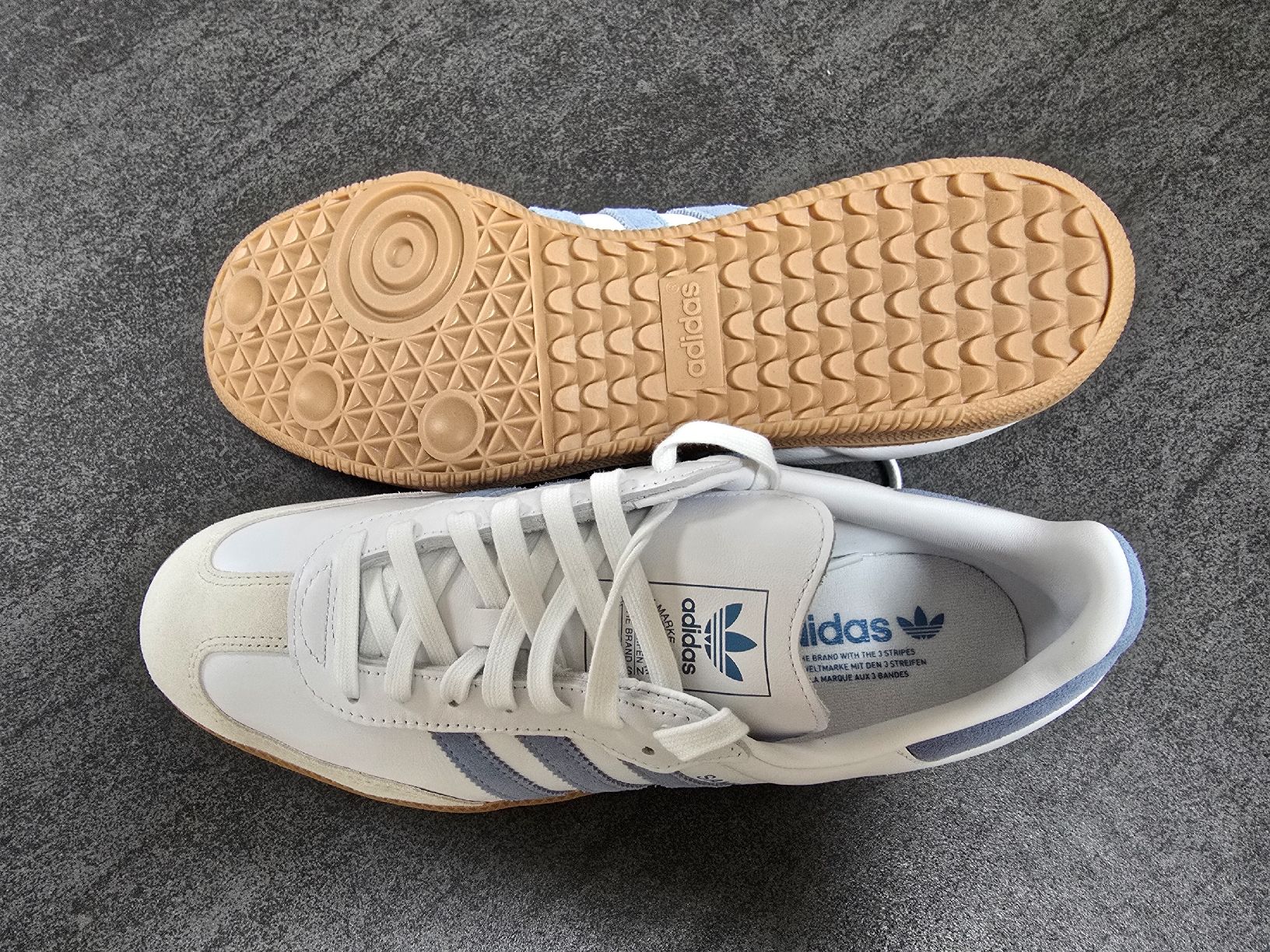 Adidas Scarpe da uomo: Neue Adidas Samba der Grösse 44 2/3 – Nuovo (secondo la descrizione) da Embrach venduto da Flyroebi 2