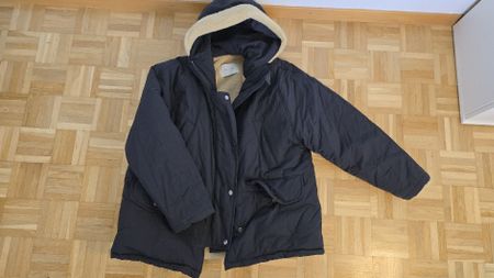 Gefütterte Winterjacke von Olive Clothing