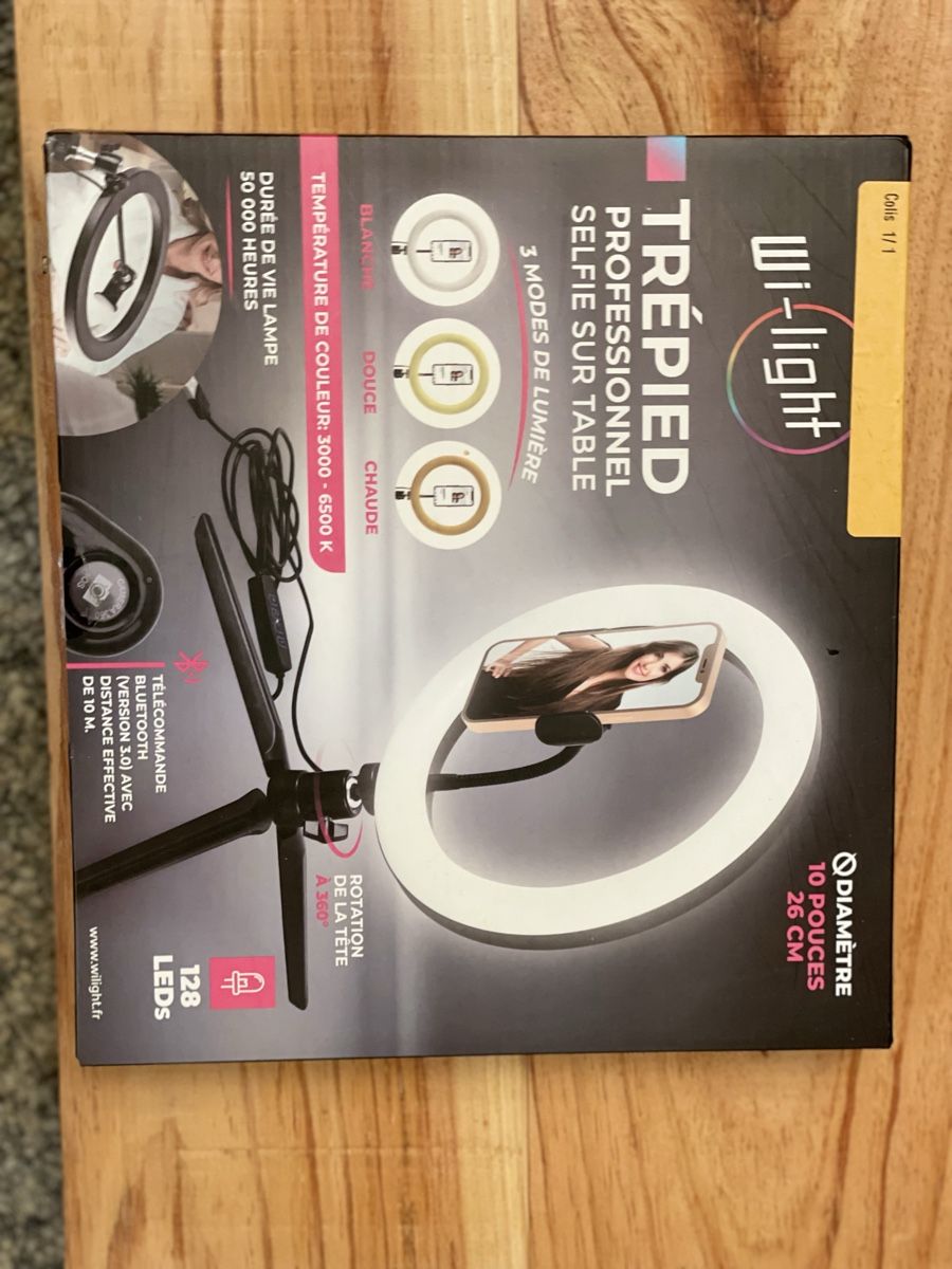 Lampade: Selfie Ringlicht mit Stativ - Top Zustand! – Usato da Seon venduto da Wake33 2