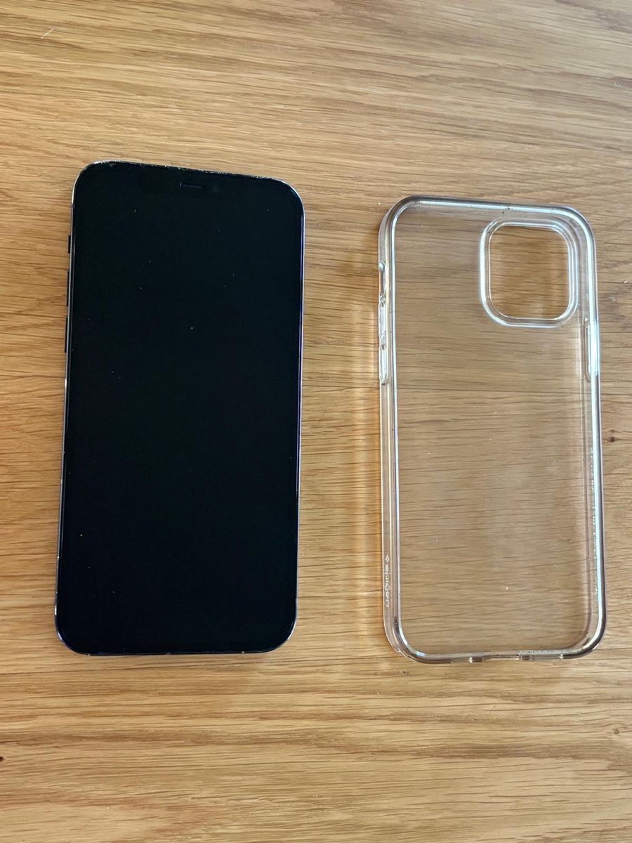 Apple Telefoni cellulari / Smartphones: iPhone 12 Smartphone mit Schutzhülle, gute Zustand – Usato da Nesslau venduto da PuchDriver07 2
