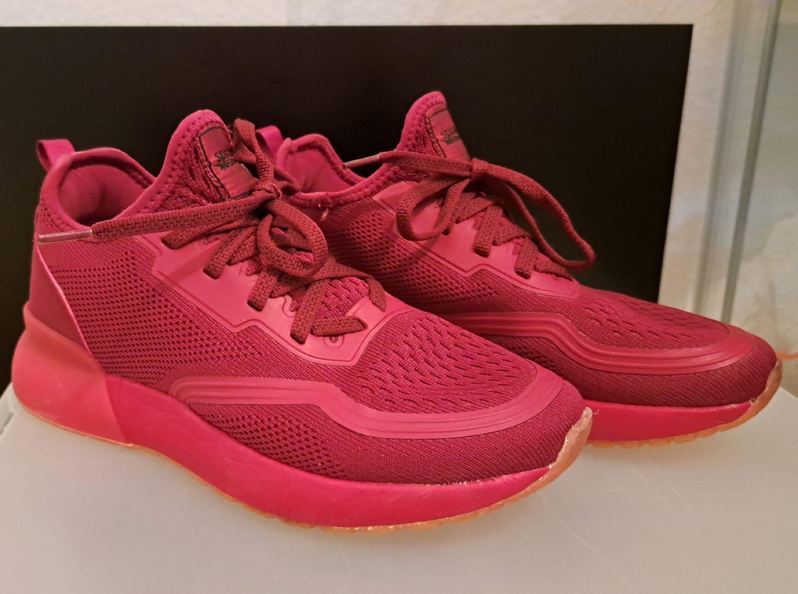 Chaussures femmes: sprandi Sneakers, 38 – D'occasion à Waltenschwil par Catlady