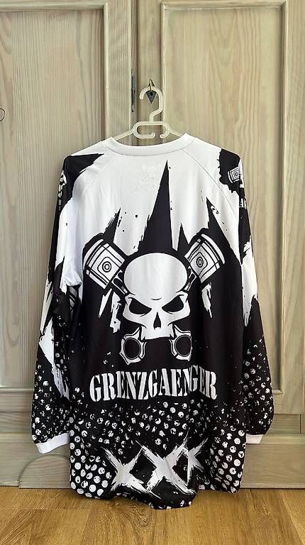 Leibchen & Hosen: Grenzgaenger Endurance Jersey  – Gebraucht aus Rütihof von noe_5p7b