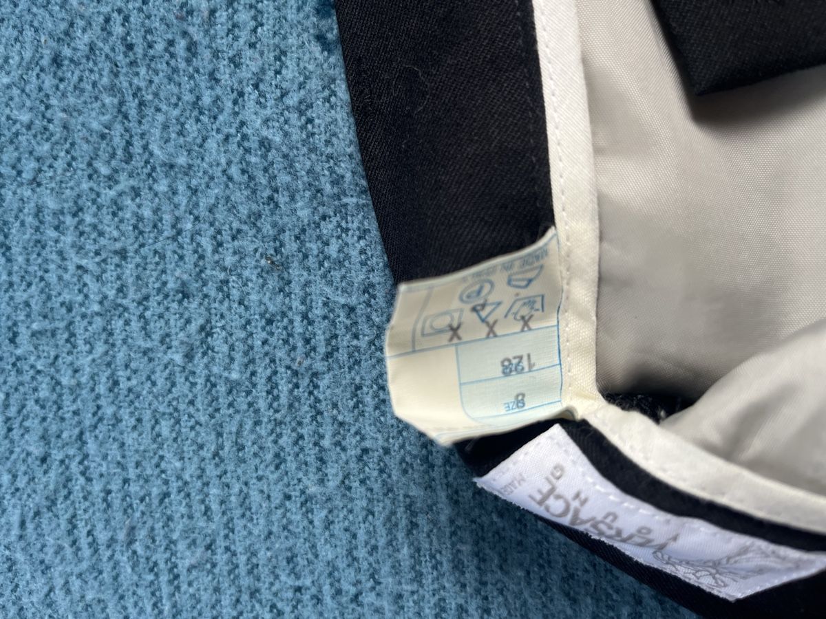 Completi: Versace Anzug, Gr. 128 Top Zustand! – Usato da Oberuzwil venduto da Swissleo 3