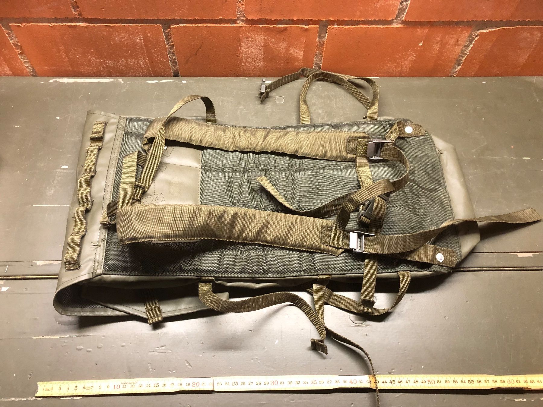 Schweizer Armee Zaini: Schweizer Armee Kampfrucksack Rucksack Militärrucksack TAZ – Usato da Madiswil venduto da TEMISO 1