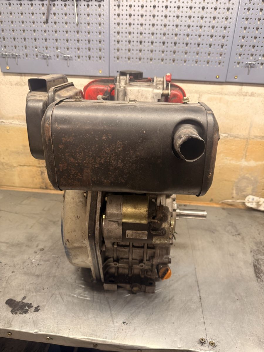 Yanmar  Motori: Yanmar L100N Dieselmotor – Usato da Olten venduto da yan_5zy2 1