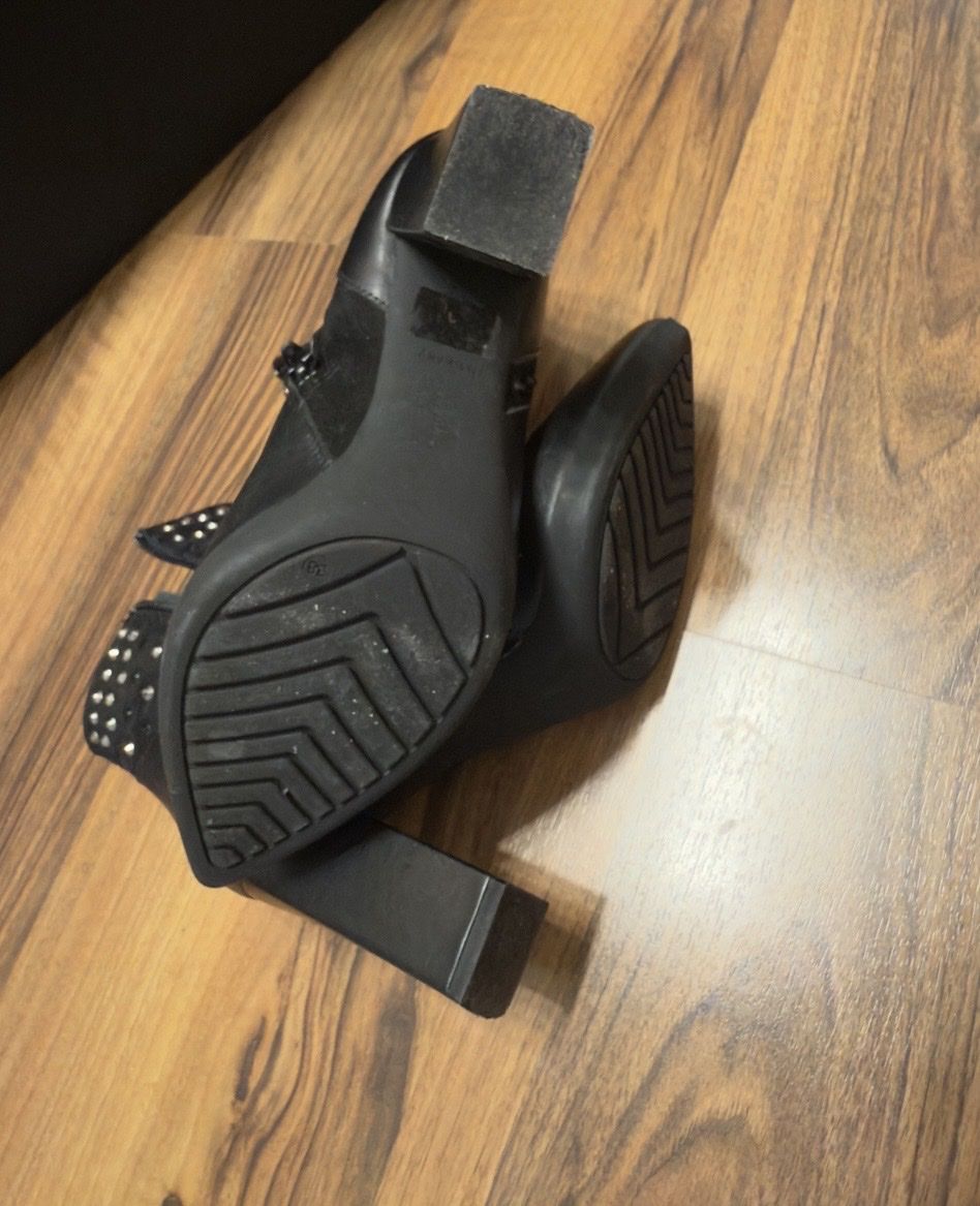 Moschino Scarpe da donna: Moschino Stiefel Grösse 38 – Nuovo (secondo la descrizione) da Oberhof venduto da RealStone 2
