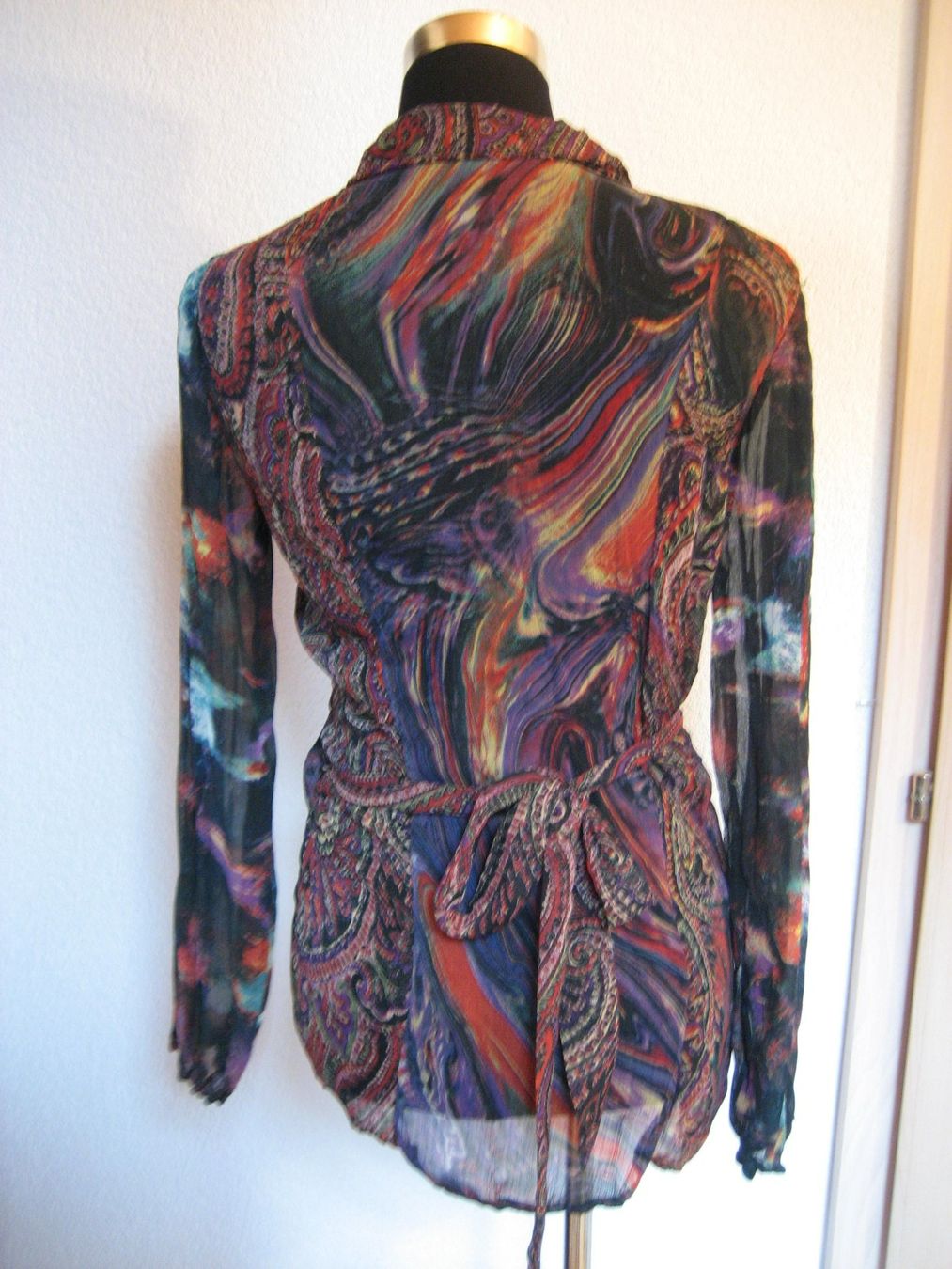 Camicette: Blouse Rinascimento taille L – Nuovo (secondo la descrizione) da Delémont venduto da marryb 4