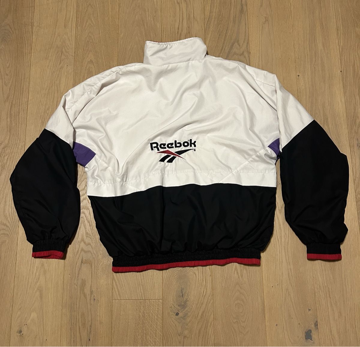 Reebok Jacken: Reebok Jacke Grösse M  – Gebraucht aus Arlesheim von ns_762 2