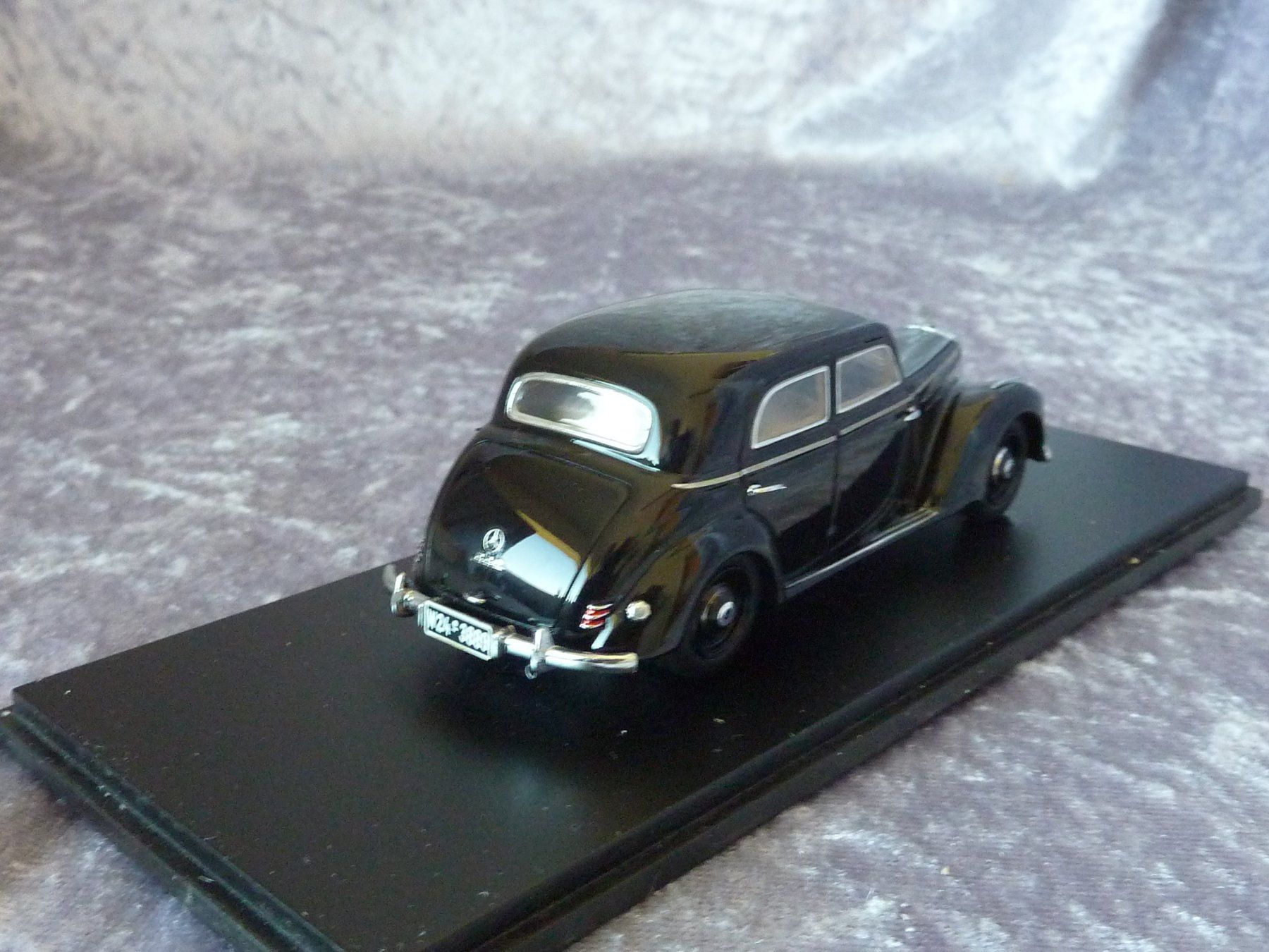Mercedes-Benz Modellini d'auto: Mercedes 220 W 187  1:43 – Nuovo (secondo la descrizione) da Dürrenäsch venduto da modellautos4you 3
