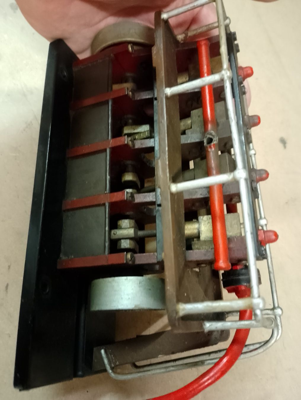 Kit di modellismo & Modellini statici: Dampfmaschine / 4 Zylinder Schiffsantriebsmodell Eigenbau – Usato da Safenwil venduto da dodgewc12 2
