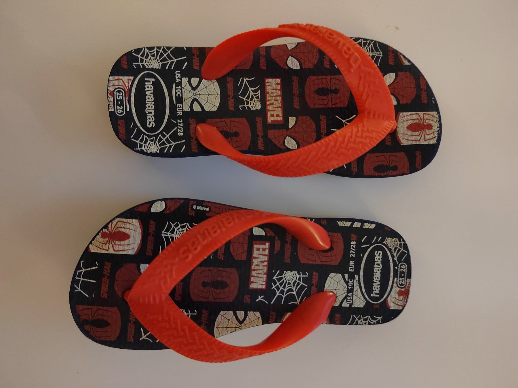 Havaianas Chaussures garçon: Havaianas mavel, Grösse 25 – D'occasion à Einsiedeln par pattymary