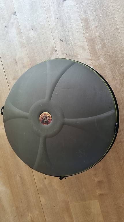 Strumenti musicali: Handpan C#Amara inkl. Reisetasche – Usato da Aarau venduto da ainodis01 1