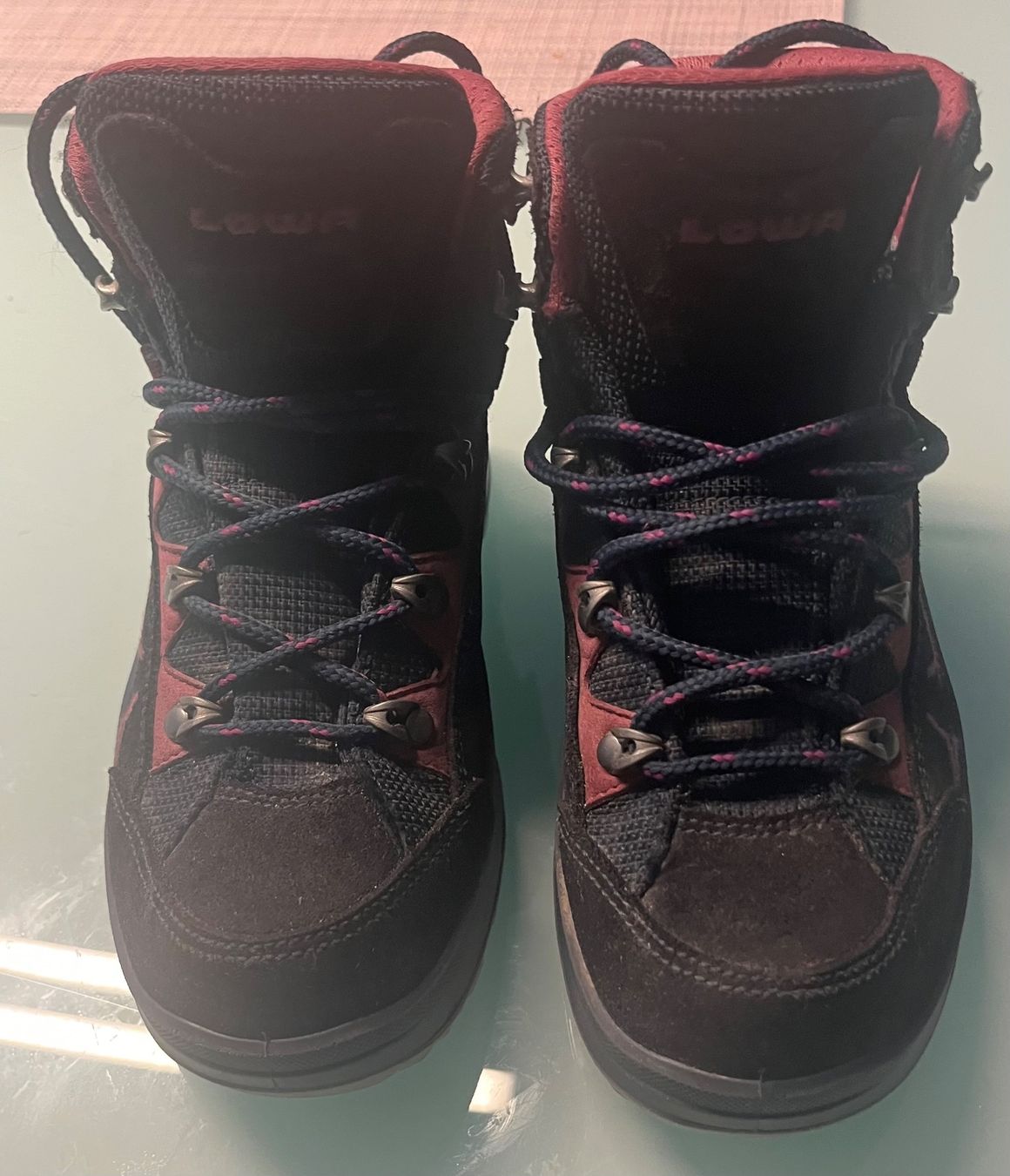 Chaussures filles: Lova Wanderschuh – D'occasion à Aesch BL par girlisue