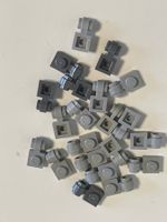 Lego - 20 -  graue Platli mit Rohr Clip