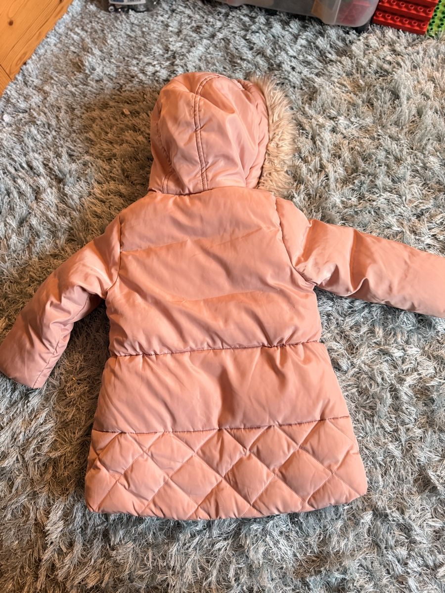 Giacche & Cappotti: Zara  Down Jacke – Usato da Amlikon-Bissegg venduto da Rose_Rose 1
