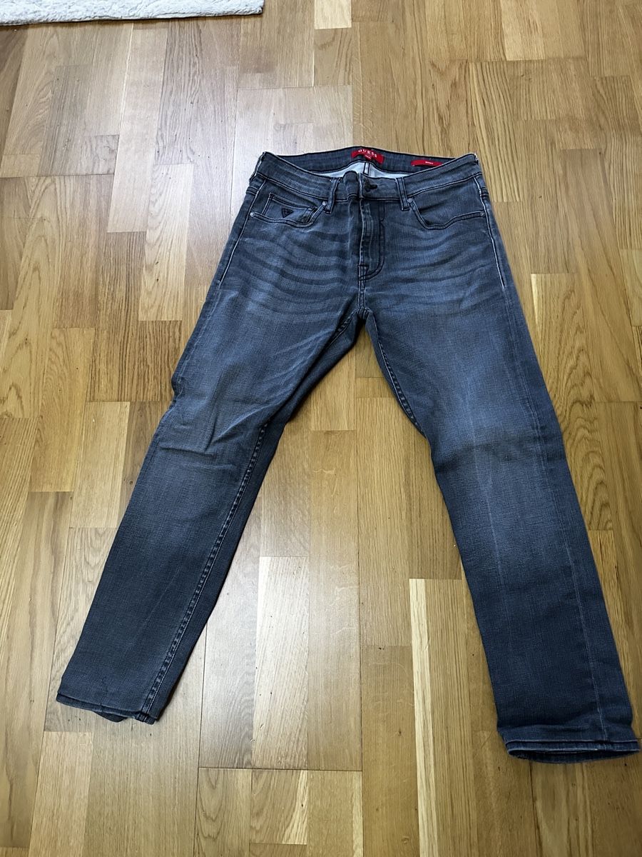 Jeans: Guess Jeans grau – Usato da Mels venduto da ricoshop