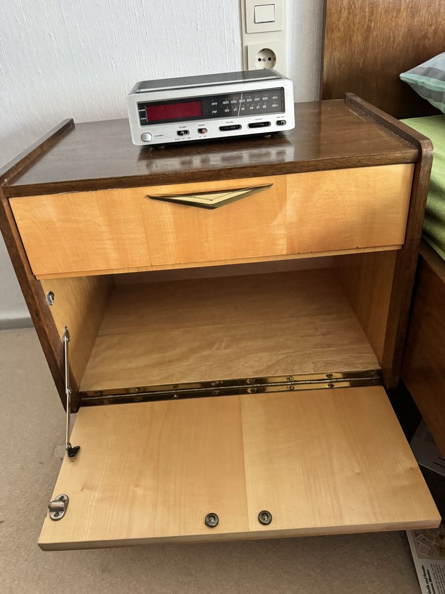 Comodini: Mid century 70er nachttisch – Usato da Seedorf UR venduto da kat_h5h8 1