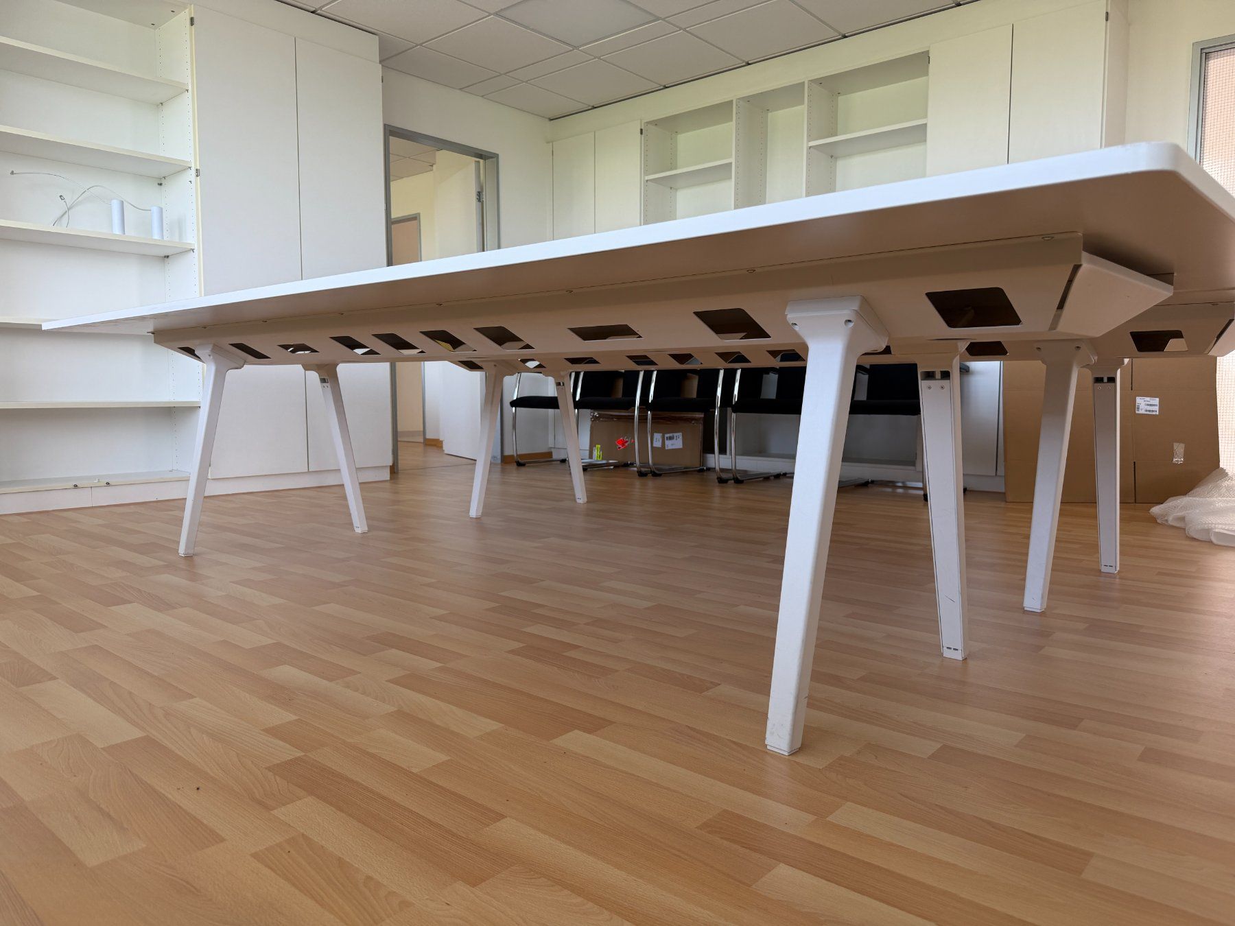 Vitra Tavoli: Vitra Tisch, 320cm lang – Usato da Pfäffikon SZ venduto da xevo_Networks 1