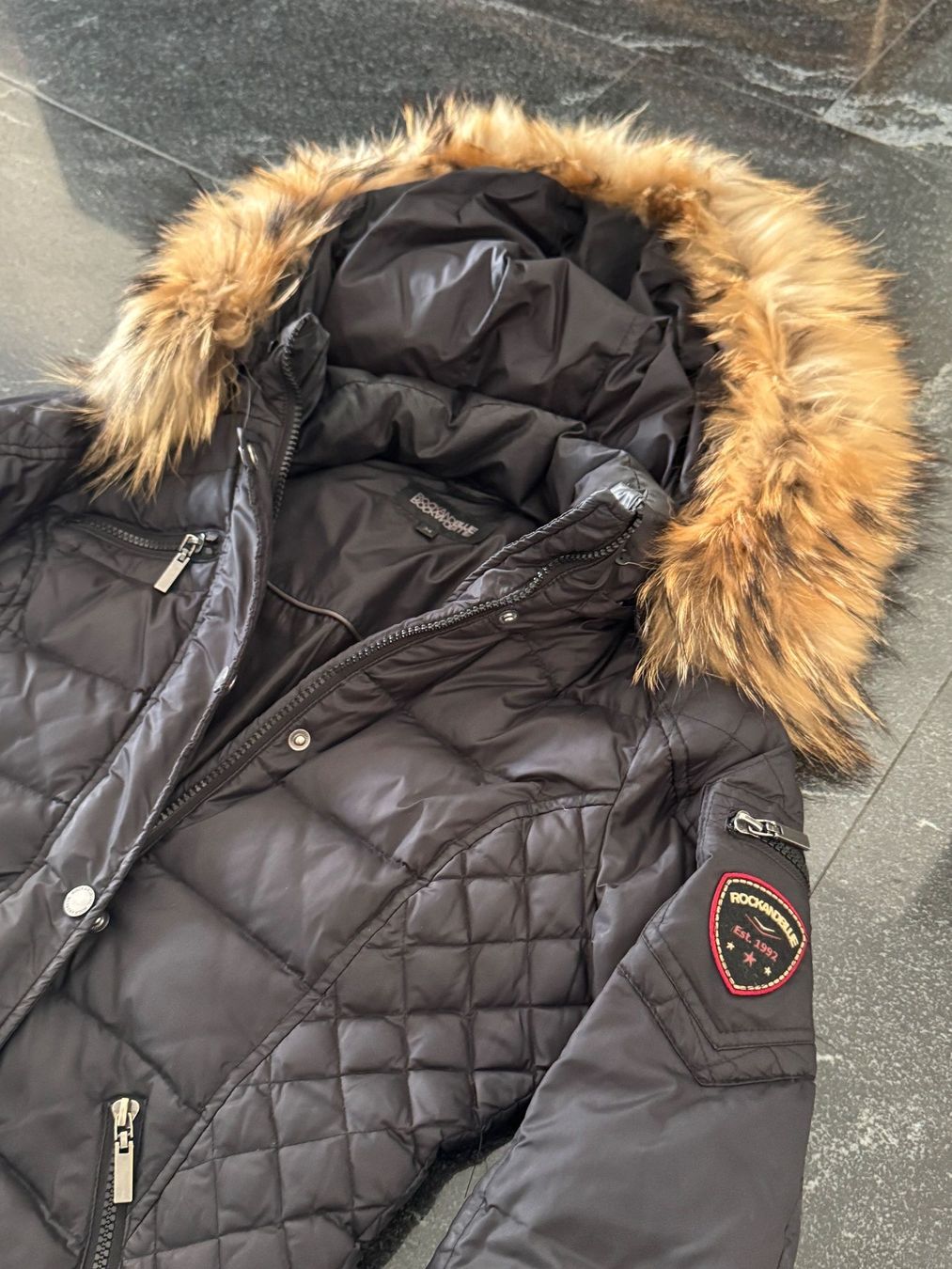 Jacken: Rock and Blue Down Jacket, Swedish design, fitted – Neu (gemäss Beschreibung) aus Zug von ccd_zh69 1