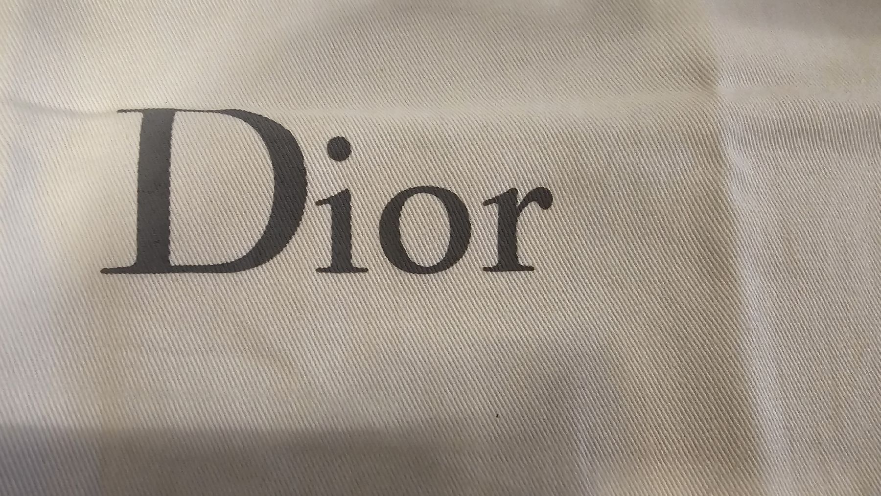 Dior Borse: Original Dior Staubsack/Dustbag  40x 38 – Nuovo (secondo la descrizione) da wallisellen venduto da funkelsternchen5 2