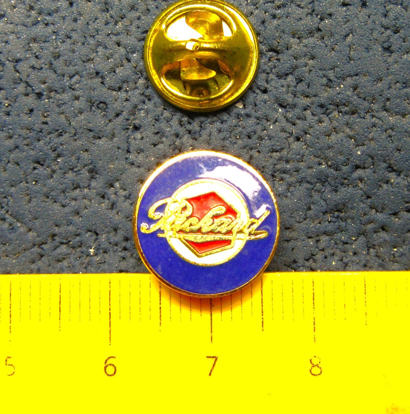 Plaketten & Abzeichen: PACKARD AUTO LOGO PIN ENAMEL KLEIN-FEIN VINTAGE – Gebraucht aus Ettingen von Hausi4711