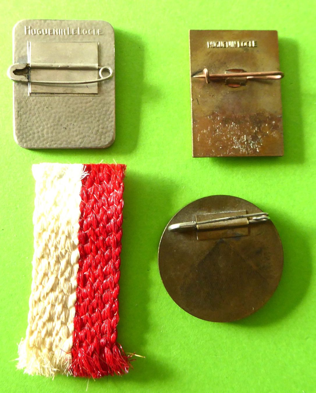 Placchette & Badge: 1. Augustabzeichen 1928, 1930, 1947 – Usato da Aesch BL venduto da Kauri1 1