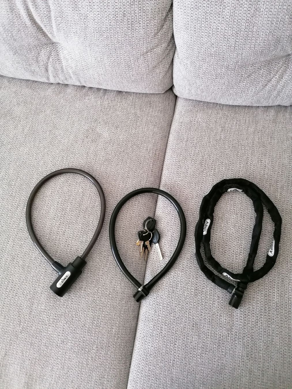 Abus Schlösser: Bicycle Locks with Keys New  – Neu (gemäss Beschreibung) aus Zürich von thesuccessnow