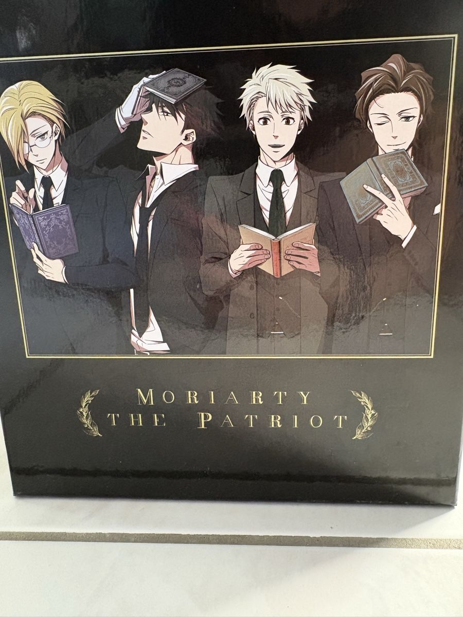 Fumetti: MORIARTY THE PATRIOT Schuber – Nuovo (secondo la descrizione) da Muhen venduto da lea_9nmc 4
